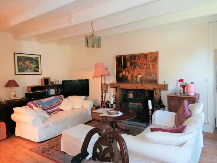 Image No.7-2 Bed House for sale