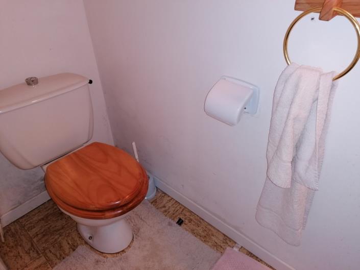 Image No.11-2 Bed House for sale