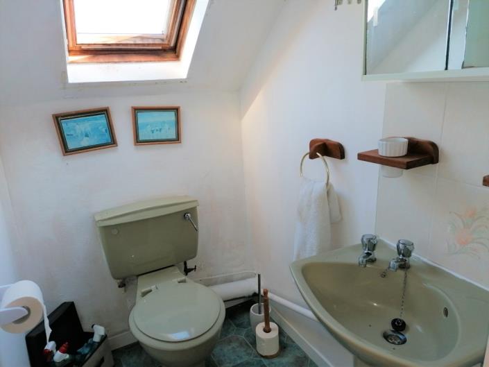 Image No.16-2 Bed House for sale