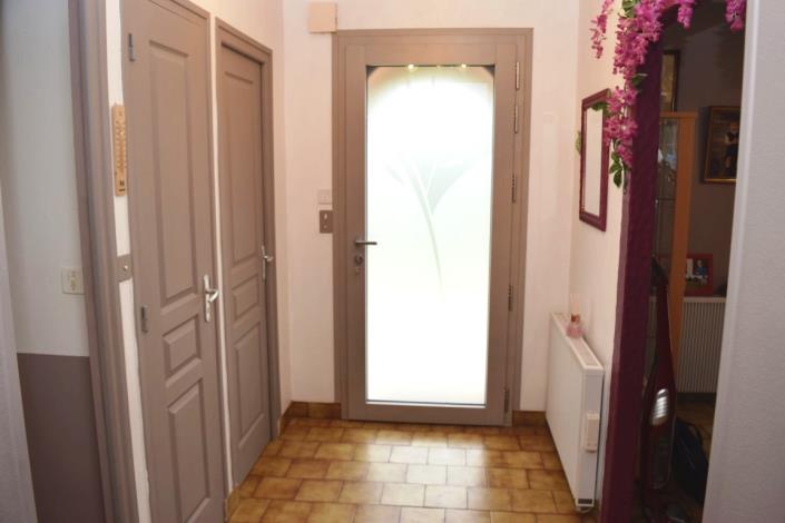 Image No.6-3 Bed House for sale