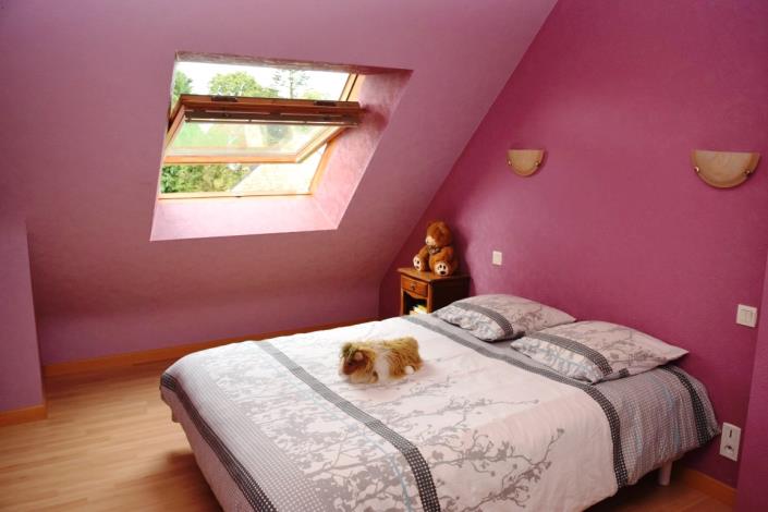 Image No.18-3 Bed House for sale