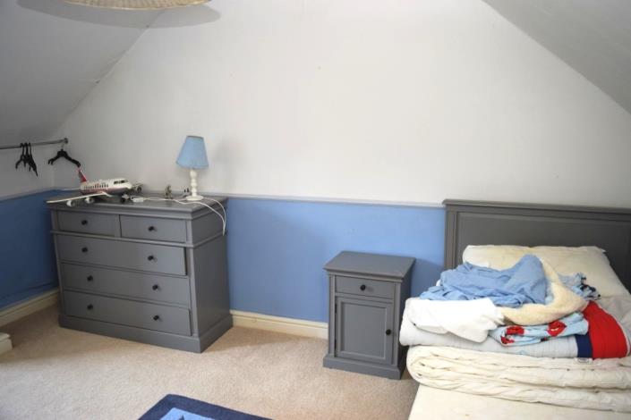 Image No.22-4 Bed House for sale