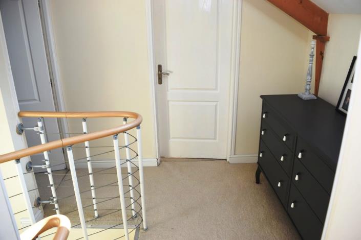 Image No.16-4 Bed House for sale