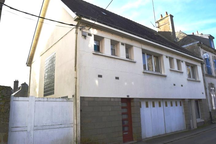 Image No.1-Maison de 4 chambres à vendre à Guémené-sur-Scorff