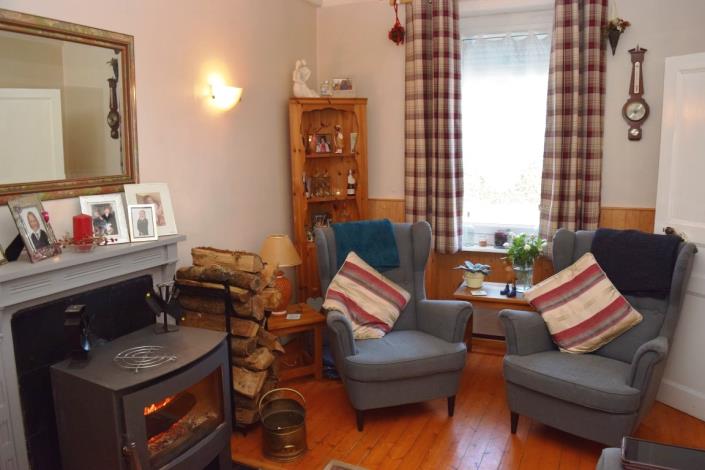 Image No.10-2 Bed House for sale