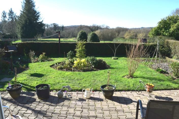 Image No.4-2 Bed House for sale