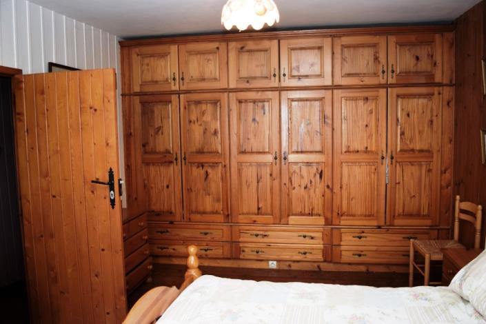 Image No.18-2 Bed House for sale