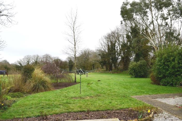 Image No.4-2 Bed House for sale