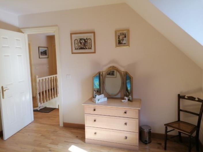 Image No.17-3 Bed House for sale