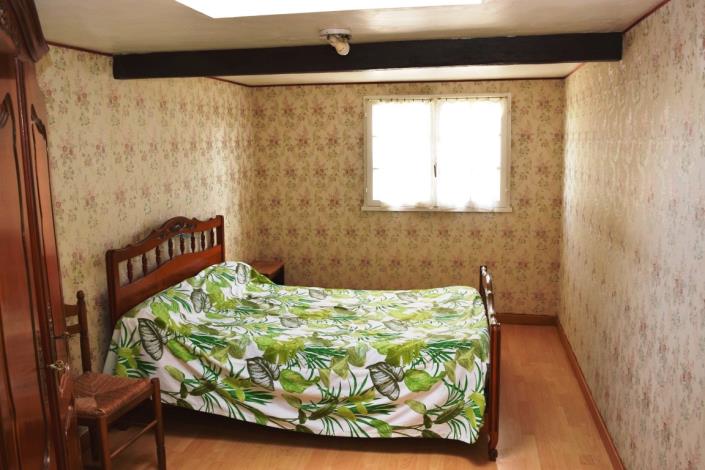 Image No.12-3 Bed House for sale