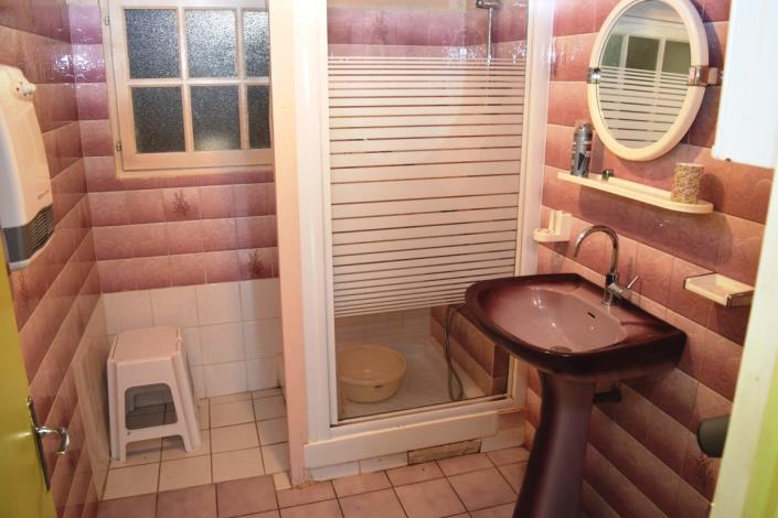 Image No.13-3 Bed House for sale