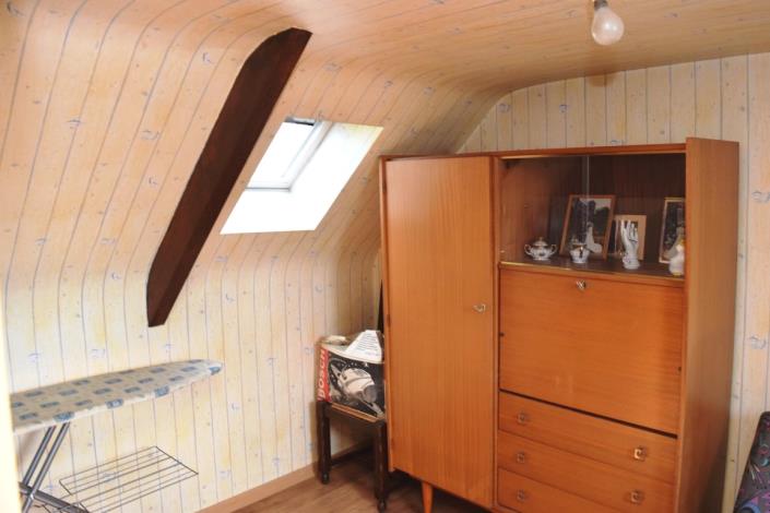 Image No.17-3 Bed House for sale