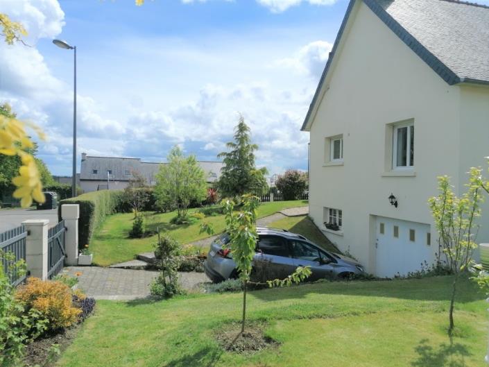 Image No.2-3 Bed House for sale