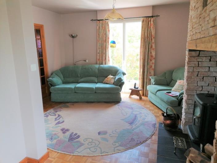 Image No.10-3 Bed House for sale