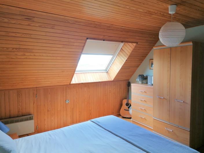 Image No.17-3 Bed House for sale