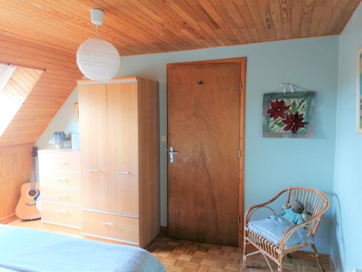 Image No.18-3 Bed House for sale