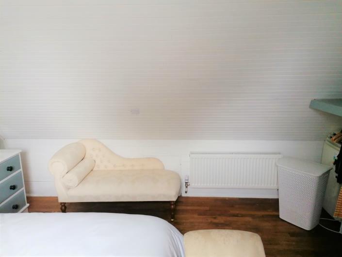 Image No.9-2 Bed House for sale