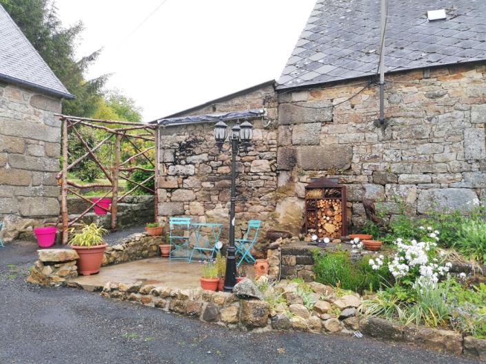 Image No.14-2 Bed House for sale