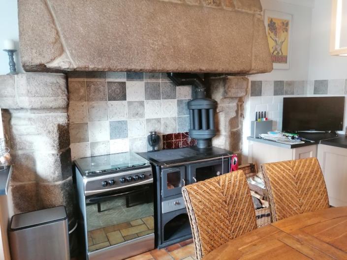 Image No.4-2 Bed House for sale