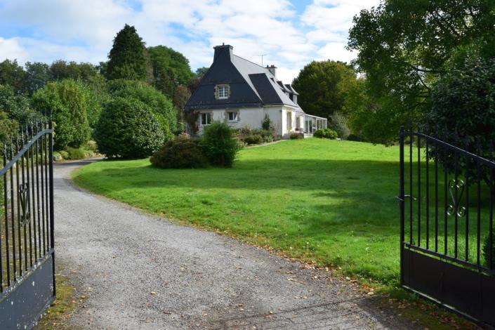 Image No.2-Maison de 5 chambres à vendre à Guiscriff