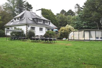 Maison de 10 chambres à vendre à Kernascléden