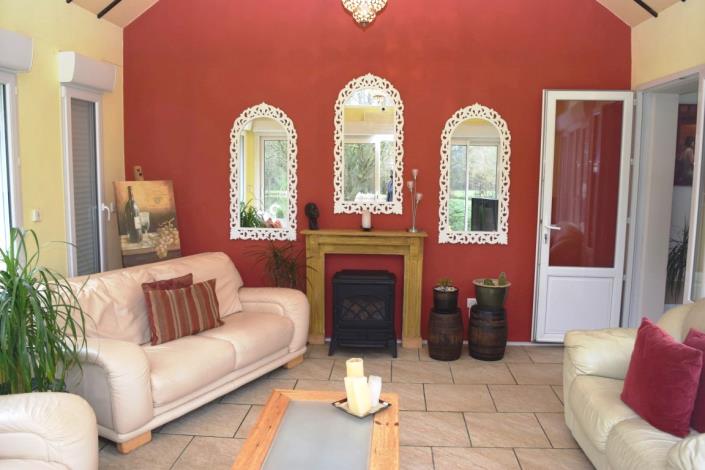 Image No.17-2 Bed House for sale