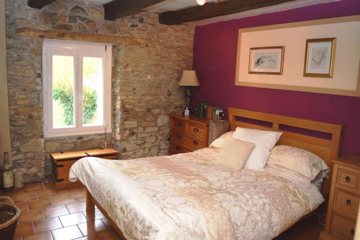 Image No.18-2 Bed House for sale