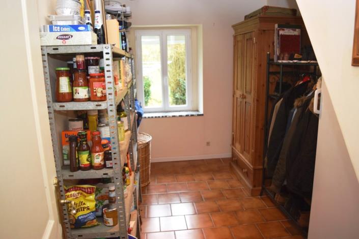 Image No.20-2 Bed House for sale