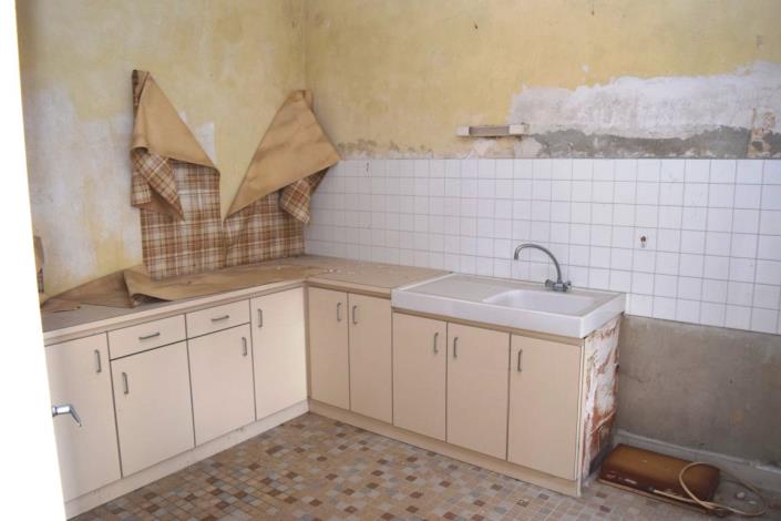 Image No.6-2 Bed House for sale