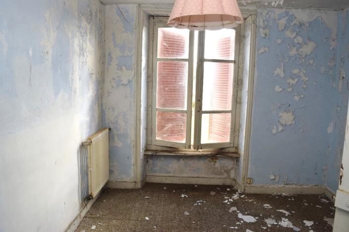 Image No.13-2 Bed House for sale