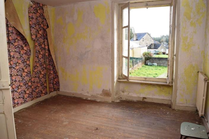 Image No.14-2 Bed House for sale