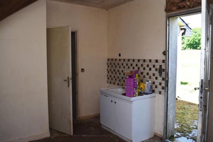 Image No.17-5 Bed House for sale