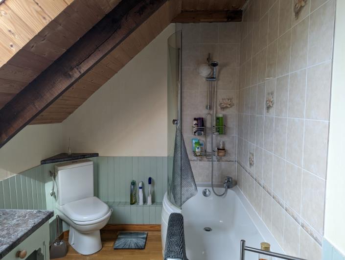 Image No.20-Maison de 2 chambres à vendre à Maël-Carhaix