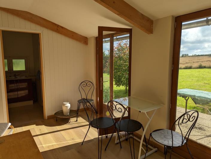 Image No.23-Maison de 2 chambres à vendre à Maël-Carhaix