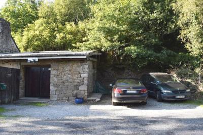DSC_9782-PARKING