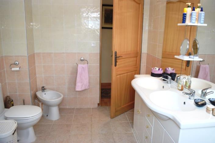 Image No.28-Maison de 5 chambres à vendre à Lanvénégen