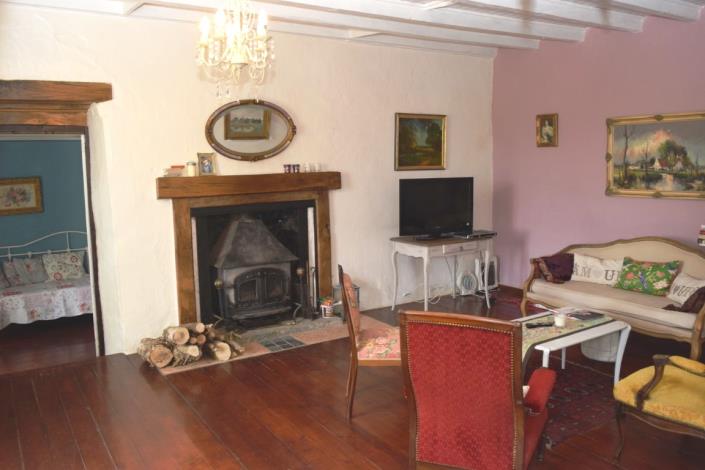 Image No.12-4 Bed House for sale