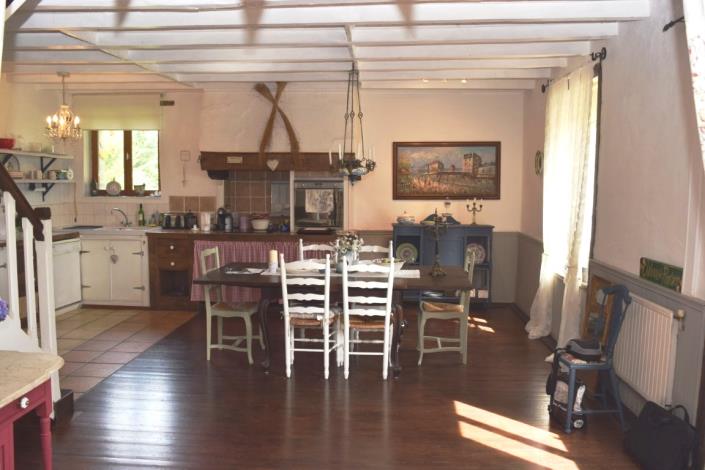 Image No.8-4 Bed House for sale