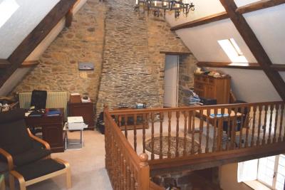 DSC_0490-MEZZANINE