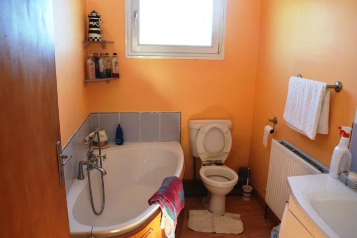 Image No.13-Maison de 4 chambres à vendre à Plouguernével