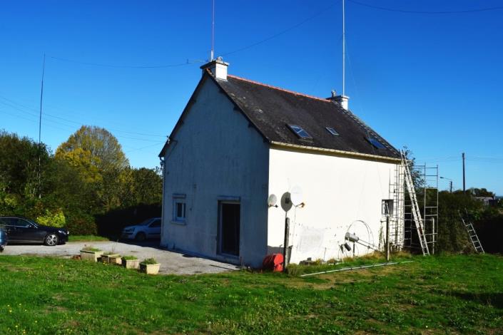 Image No.2-Maison de 4 chambres à vendre à Plouguernével