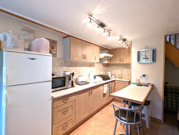 Image No.2-Maison de 2 chambres à vendre à Maël-Pestivien