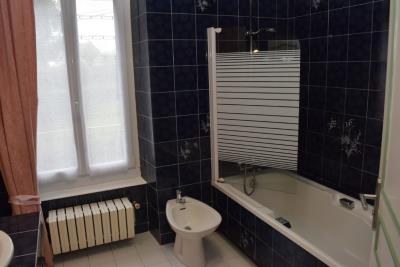 16285-SDB-1ER-ETAGE-VUE2