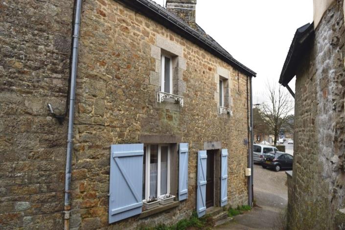 Image No.1-Maison de 1 chambre à vendre à Guémené-sur-Scorff