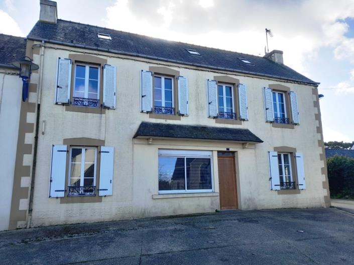 Image No.1-Maison de 7 chambres à vendre à Scrignac