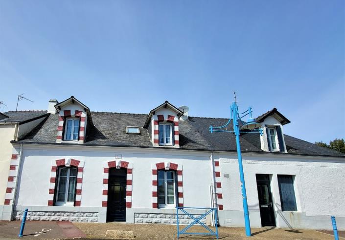 Image No.1-4 Bed House for sale