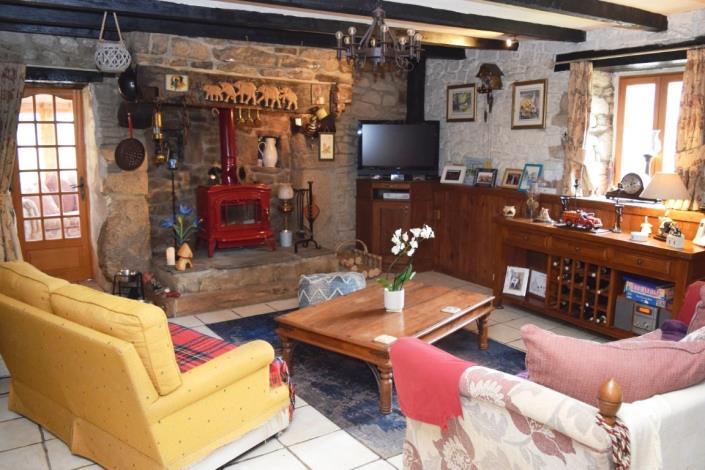 Image No.10-4 Bed House for sale