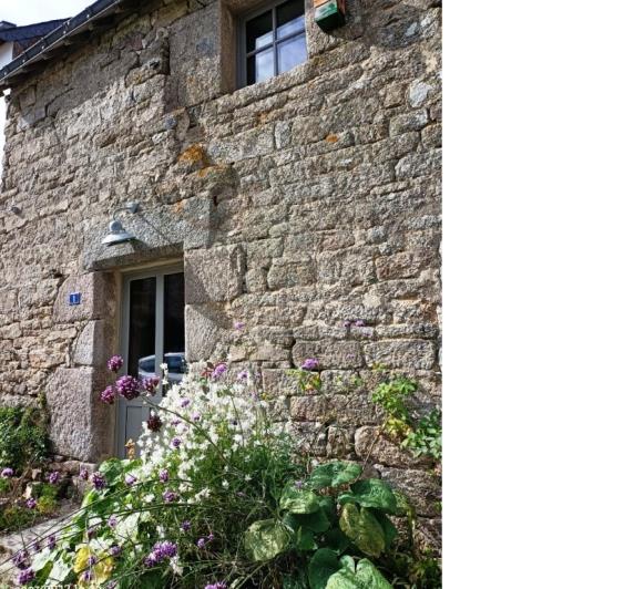 Image No.12-Maison de 2 chambres à vendre à Séglien