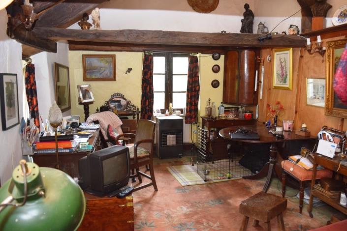 Image No.23-5 Bed House for sale