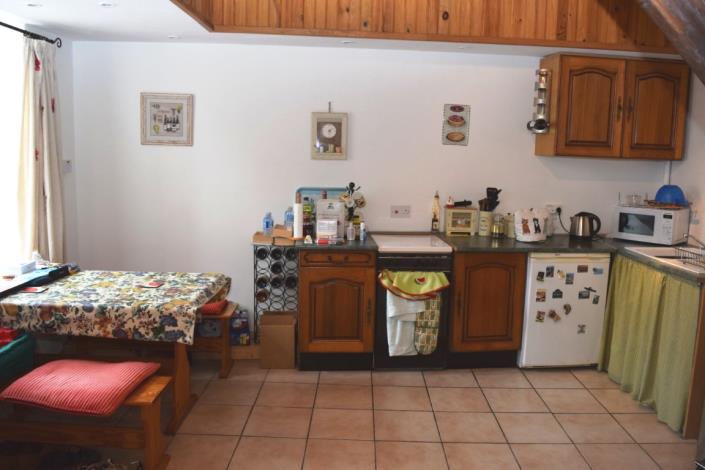 Image No.5-2 Bed House for sale